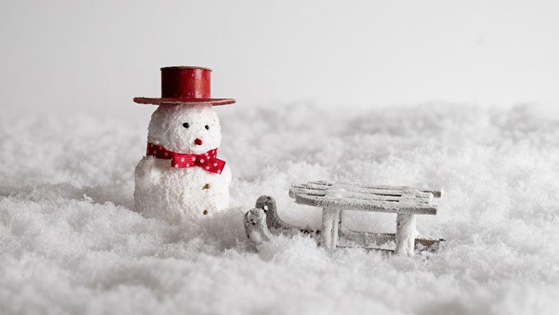 Christmas-songs-lyrics-winter-theme : Singing Bell